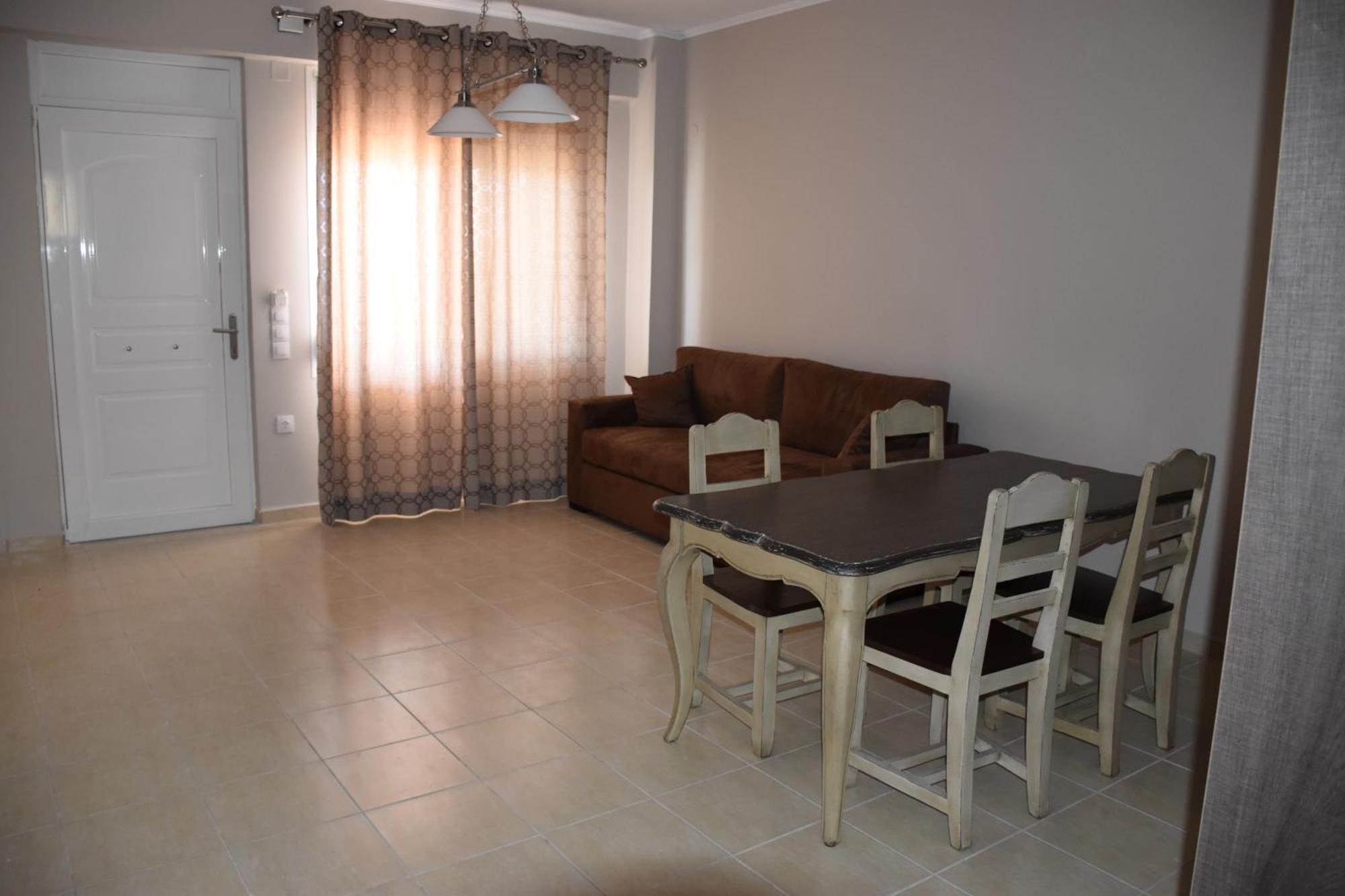 Aperanto House Paralia Loutsas Phòng bức ảnh