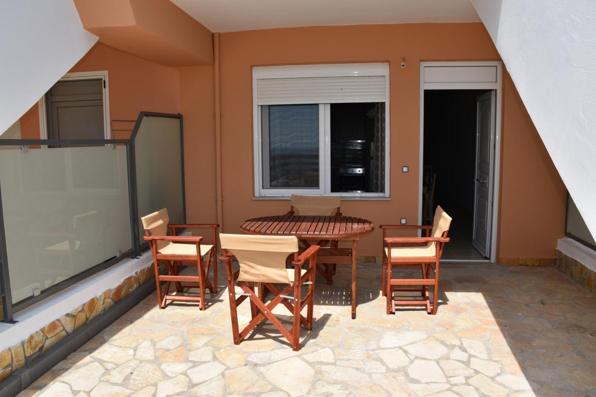 Aperanto House Paralia Loutsas Phòng bức ảnh