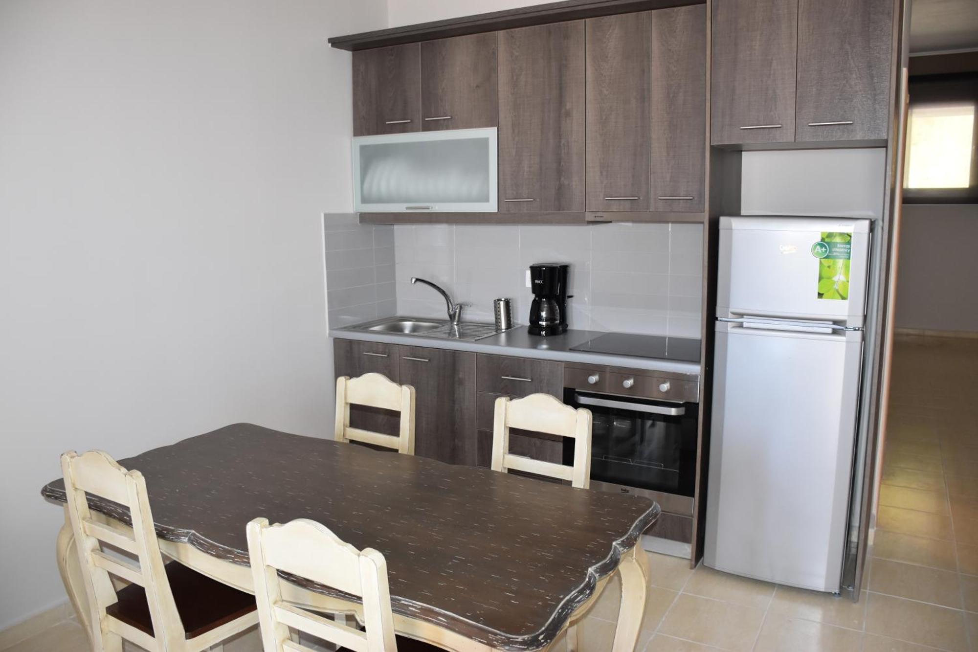 Aperanto House Paralia Loutsas Phòng bức ảnh