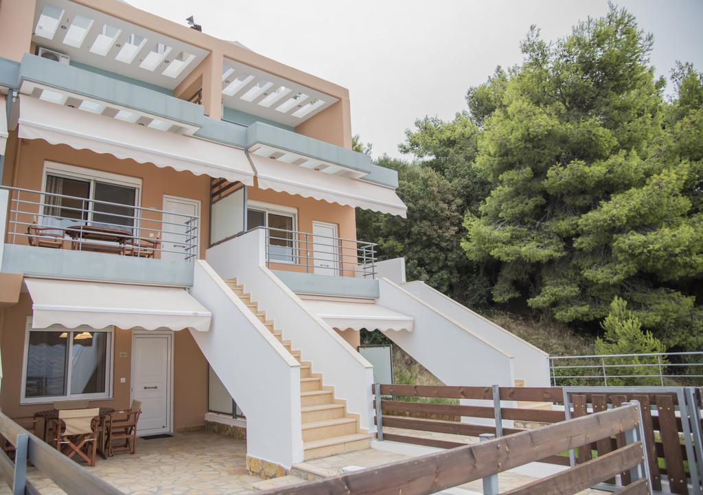 Aperanto House Paralia Loutsas Ngoại thất bức ảnh